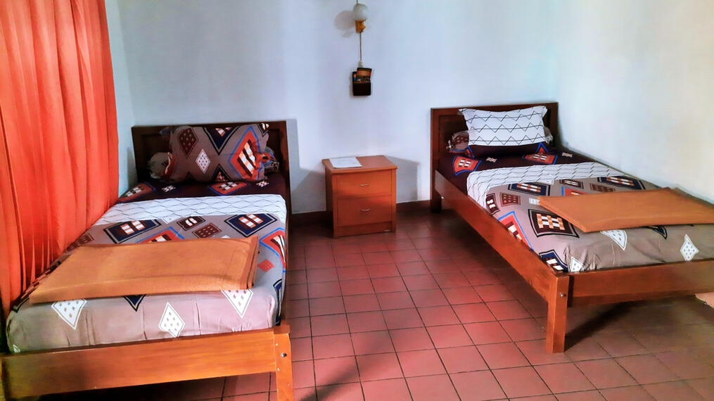 Twinbed Room